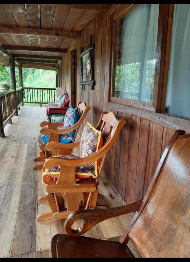 Hostal Y Cabanas Los Juanes Jardín Zewnętrze zdjęcie