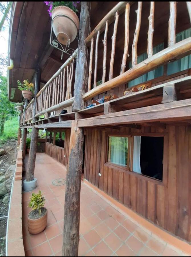 Hostal Y Cabanas Los Juanes Jardín Zewnętrze zdjęcie