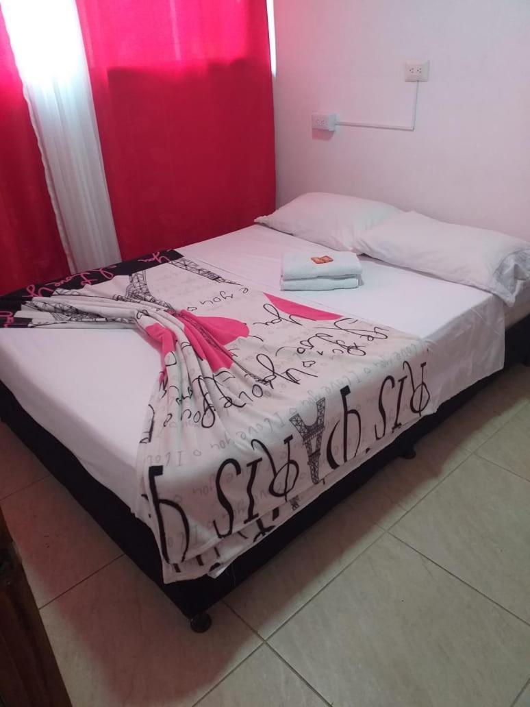 Hostal Y Cabanas Los Juanes Jardín Zewnętrze zdjęcie
